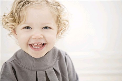   如何預(yù)防寶寶吐奶