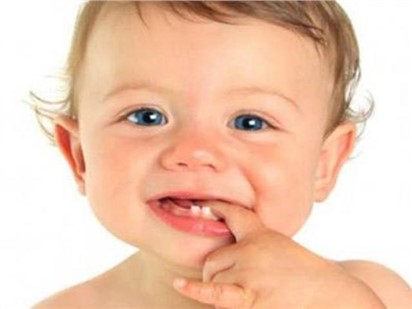 天冷了，寶寶的小臉蛋開始“報(bào)警”啦！